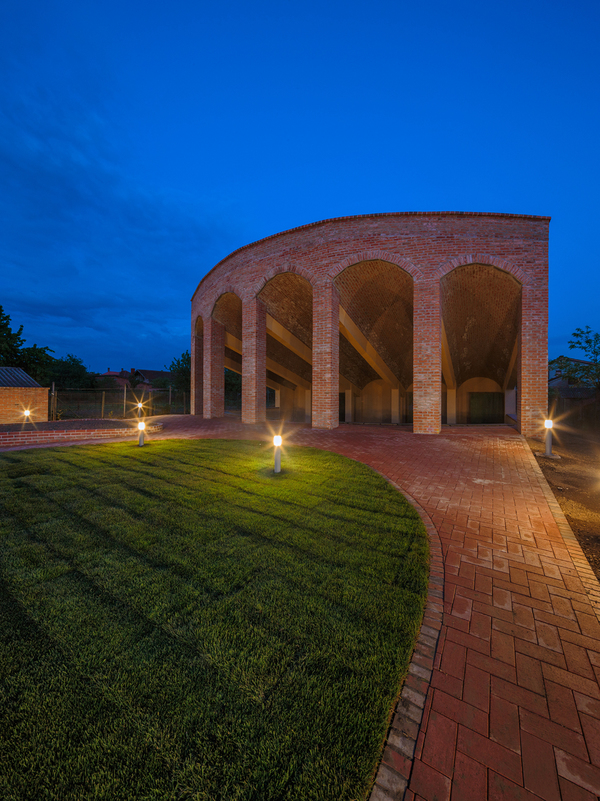 Medium 5d3a9551 pano